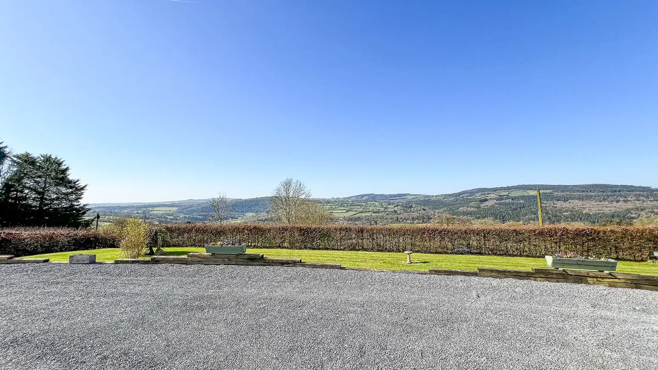Photo of Clonamery Stables On C. 4.13 Acres, Oldcourt, Inistioge, Co Kilkenny, R95 AR28