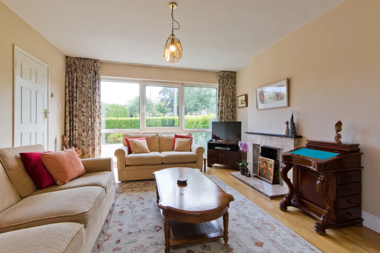 Photo of 7 Sweetmount Park, Dundrum, Dublin 14, D14 X379