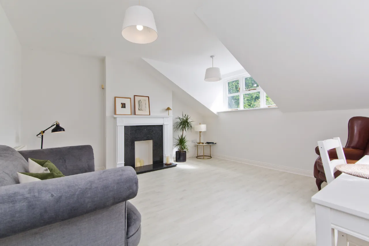 Photo of 6 The Farmyard, Hybreasal, Dublin 8, D08 N5FF