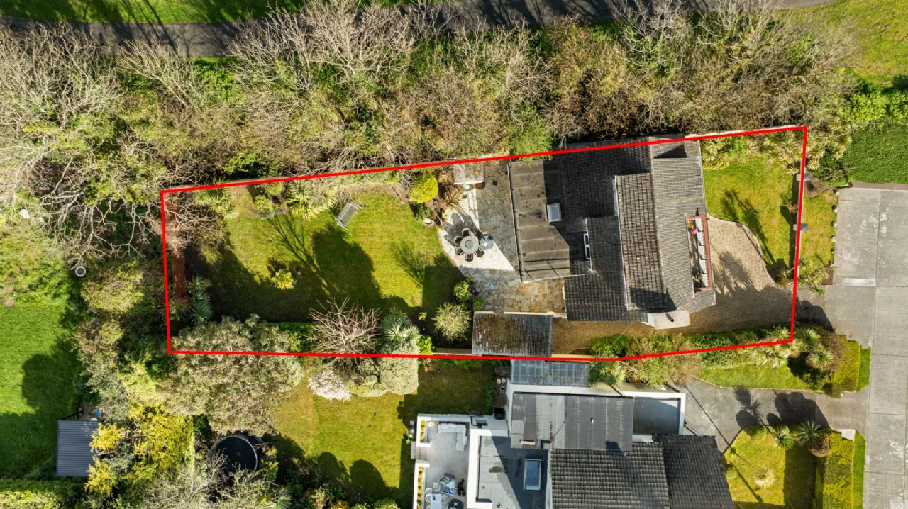 Photo of 12 Seafield, Shankill, Dublin 18, D18 Y277