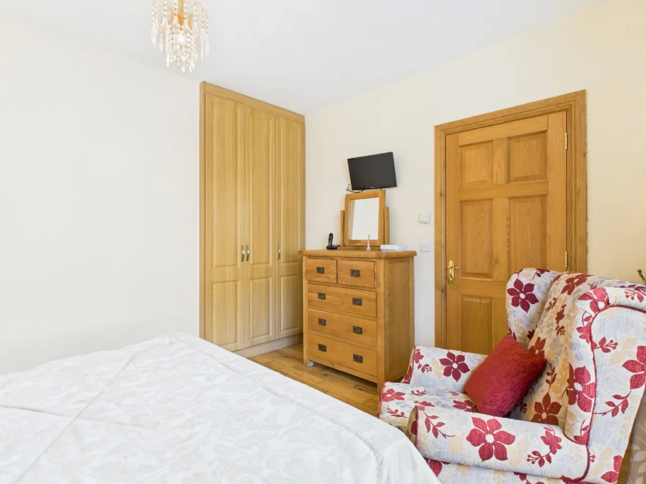 Photo of Riverside, Church Street, Scarriff, Co. Clare., V94 TX26