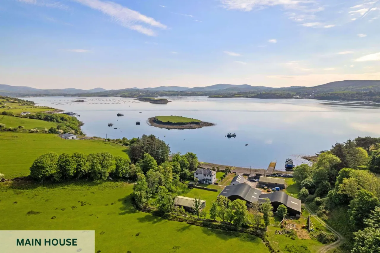 Photo of Whiddy Island, Bantry, Co. Cork, P75EF25