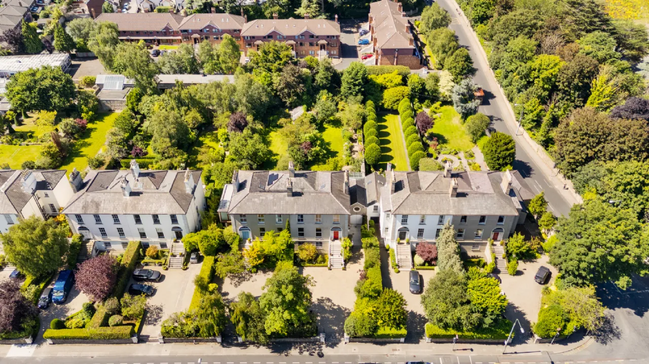 Photo of 3 St James Terrace, 6  Clonskeagh Road, Clonskeagh, Dublin 6