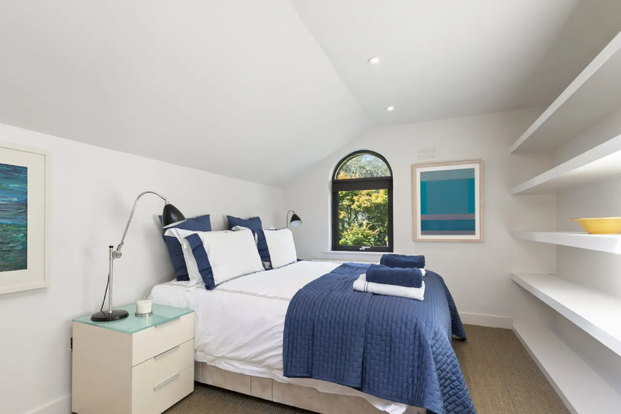 Photo of 56 Heytesbury Lane, Ballsbridge, Dublin 4, D04 W7W1