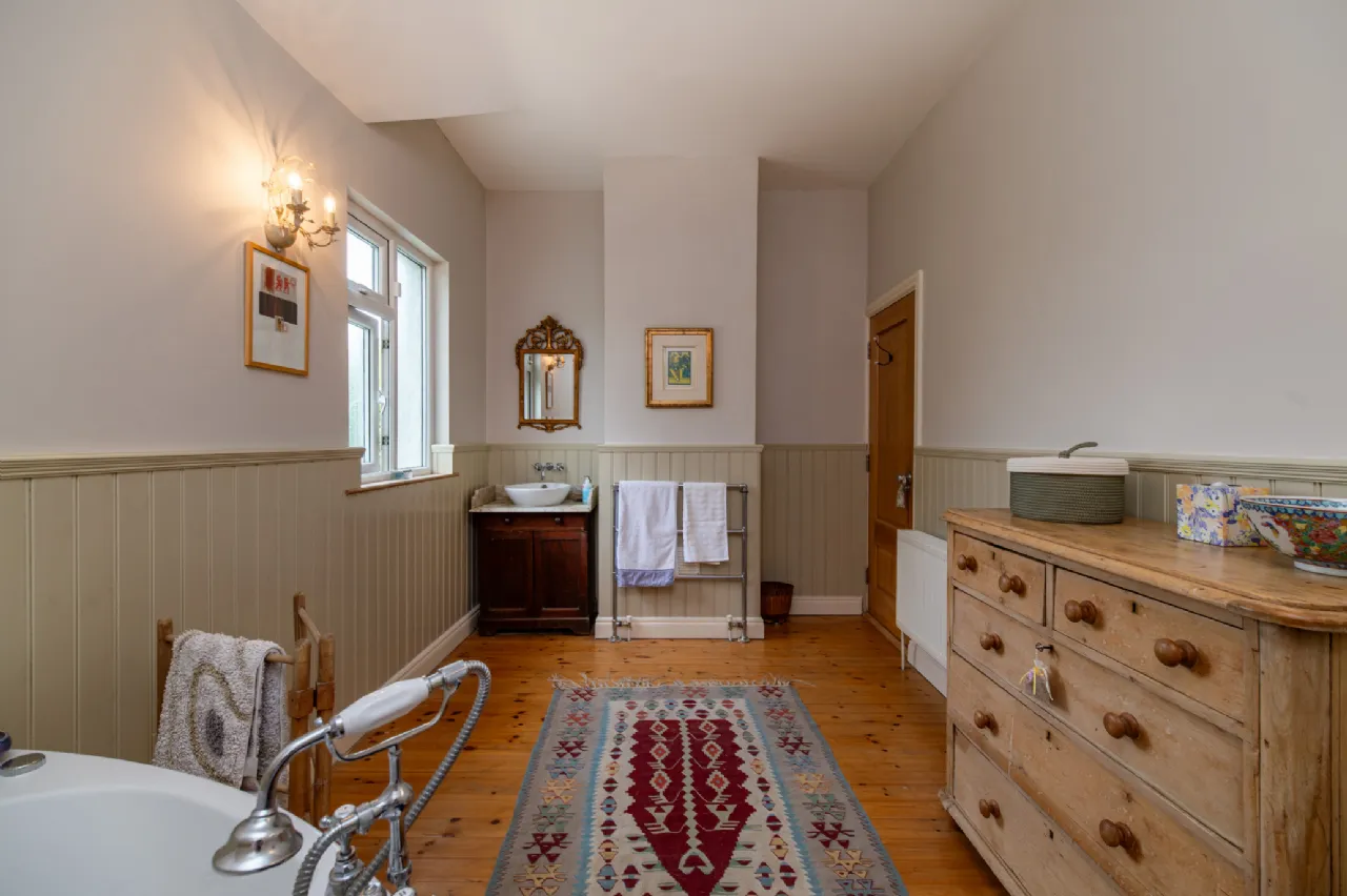 Photo of Ivy House, Loughkeen, Carrig, Birr, Co Offaly, R42 YA25