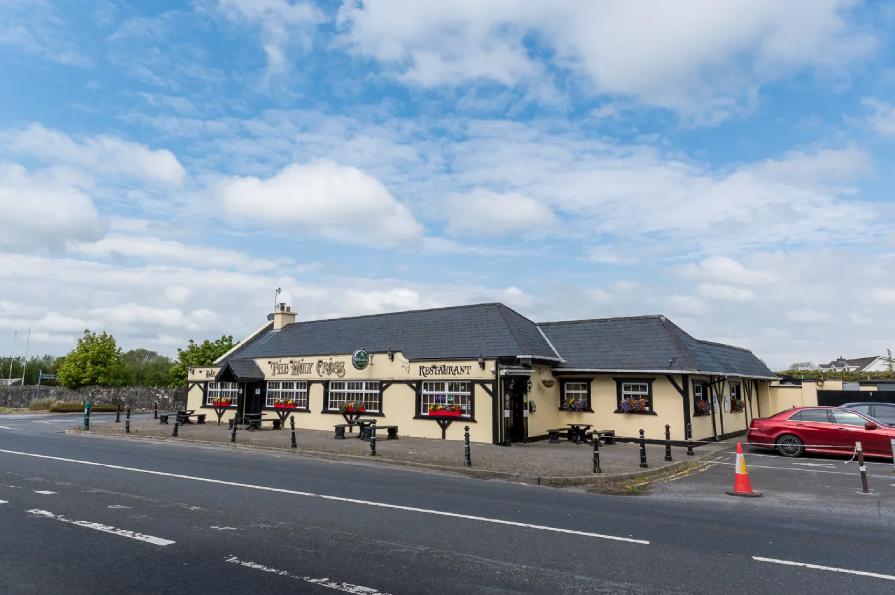 Photo of The Holy Cross Bar & Restaurant, Holycross, Butlerstown, Waterford City, X91HX93