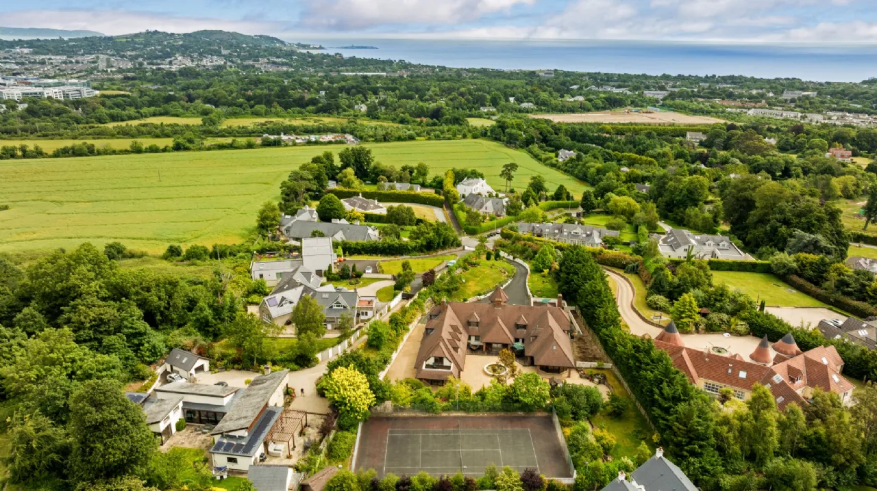 Photo of 7 Rathmichael Haven, Rathmichael, Dublin 18, D18 A0E1