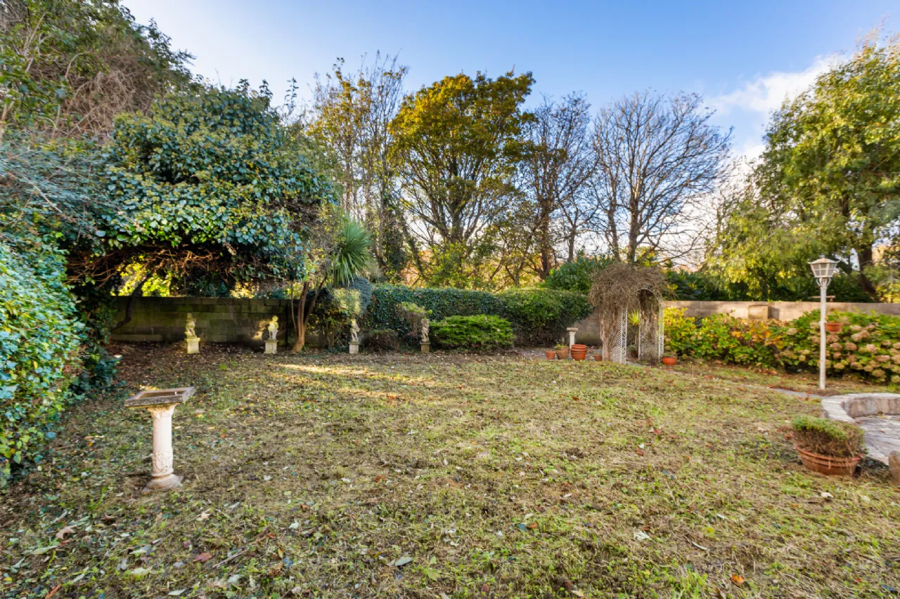 Photo of 18 Brookvale Road, Rathfarnham, Dublin 14, D14 CD56