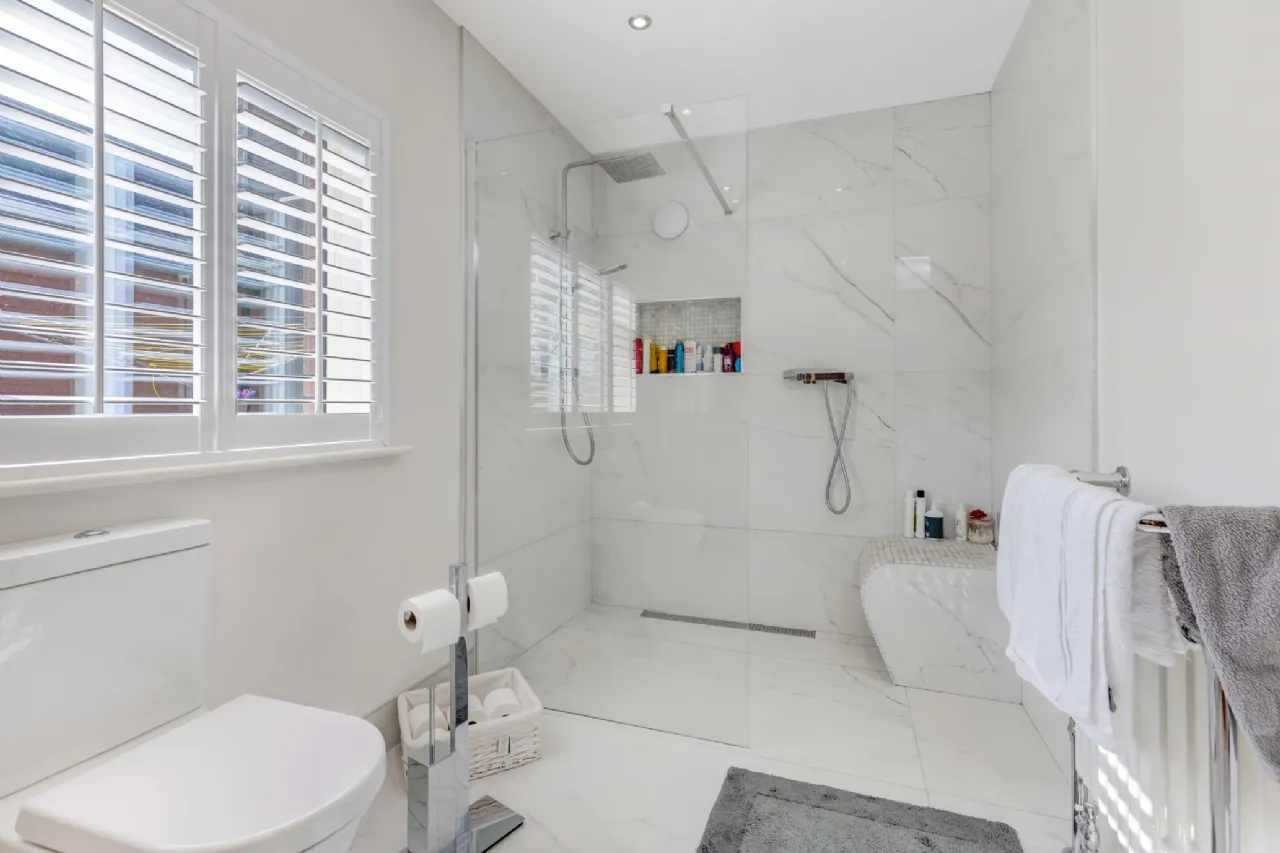 Photo of Cabragh, Cootehill, Co Cavan, H16 RC99