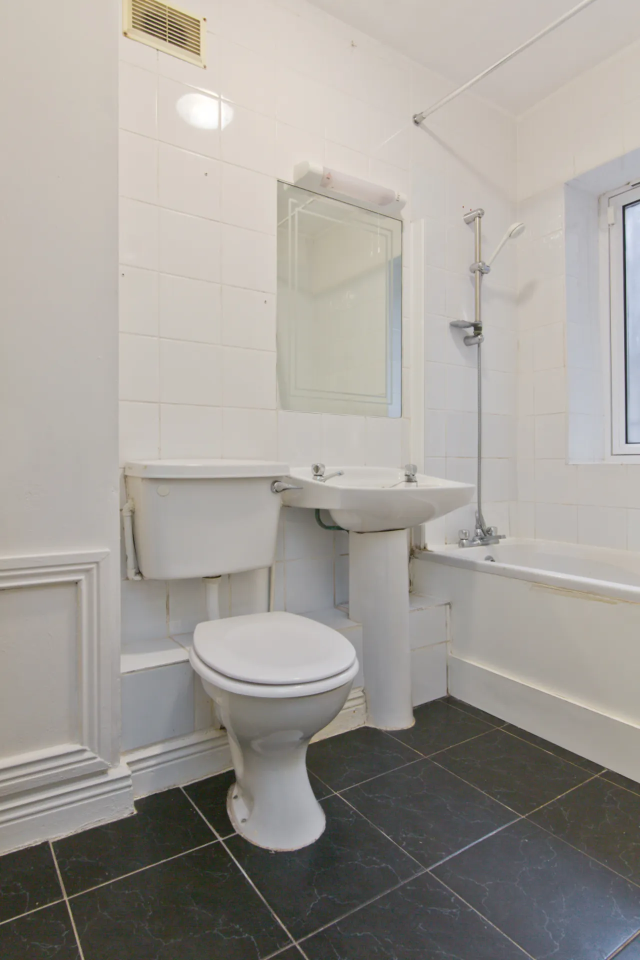 Photo of 38 Rosedale, Inchicore, Dublin 8, D08 R522