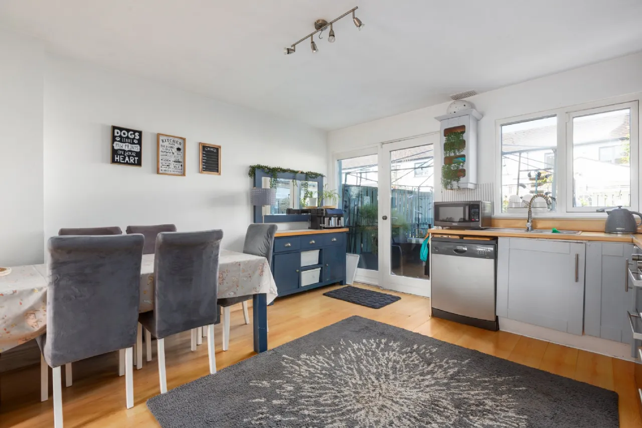 Photo of 17 Hunters Court, Hunterswood, Ballycullen, Dublin 24, D24 X8H1