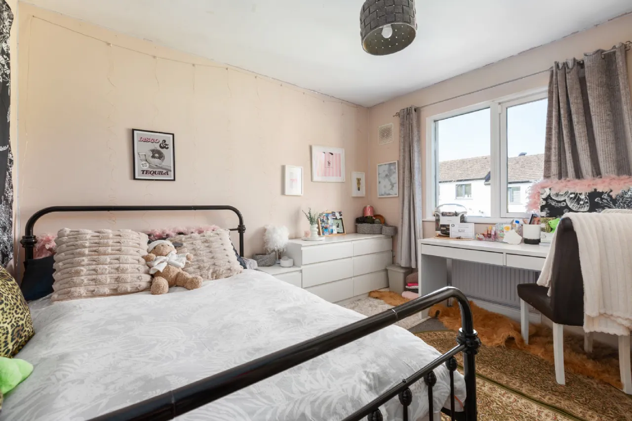 Photo of 17 Hunters Court, Hunterswood, Ballycullen, Dublin 24, D24 X8H1