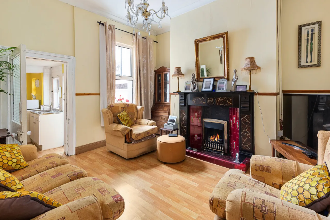 Photo of 12 St David's Terrace, Blackhorse Avenue, Dublin 7, D07 V2C0