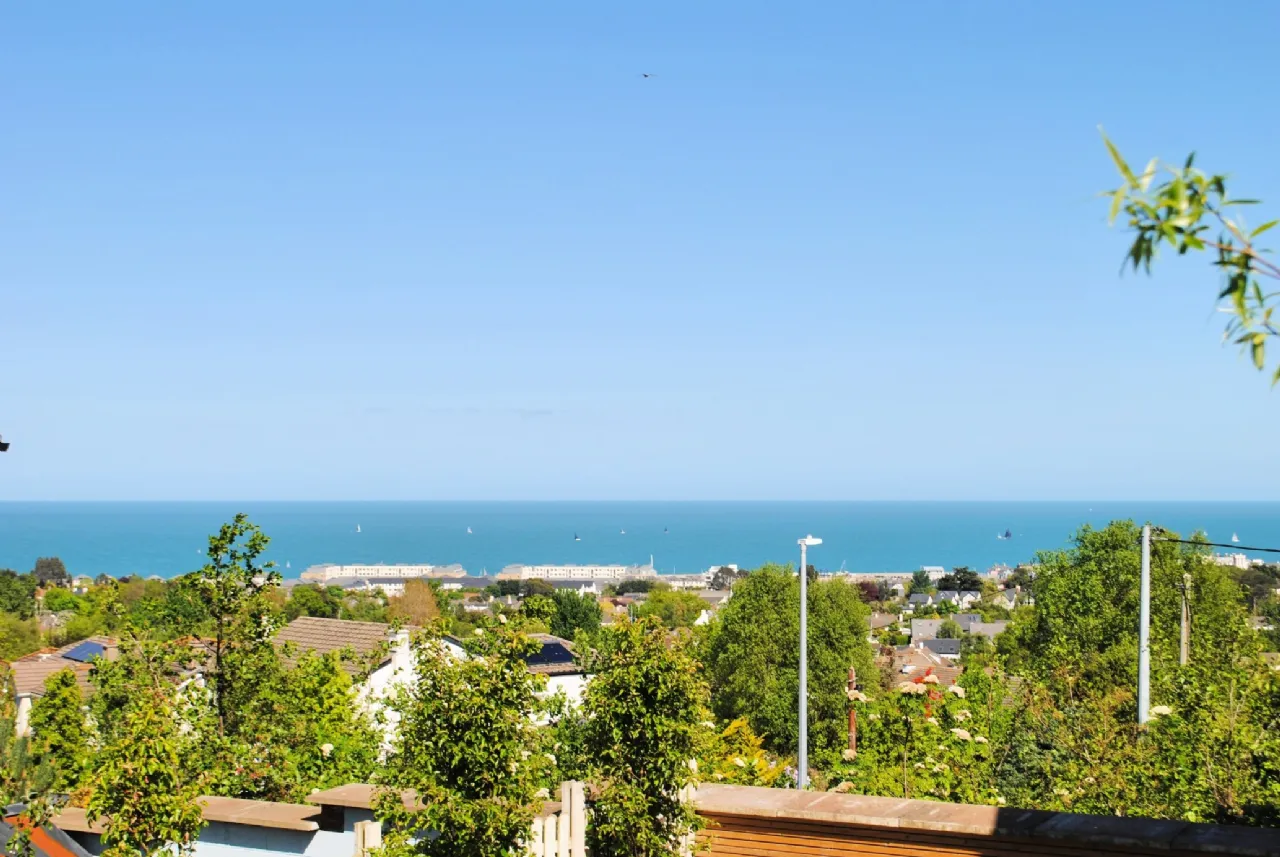 Photo of 24 Seagreen Park, Blacklion, Greystones, Co. Wicklow, A63 R864