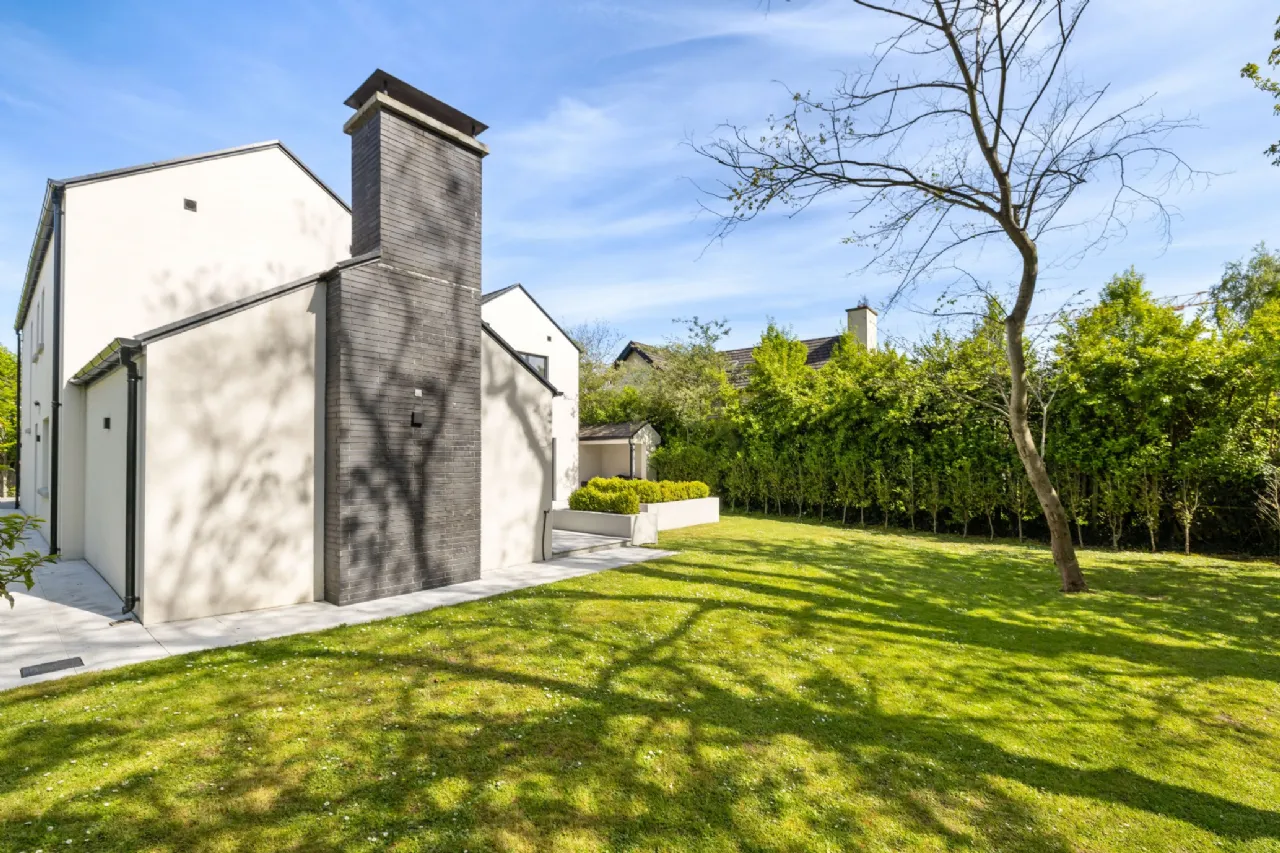 Photo of Woodland, Avalon, Brighton Road, Foxrock, Dublin 18, D18N9PH