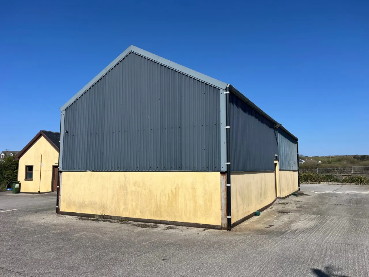 Photo of Commercial Buildings & Gated Yard, Glendine, Ennis Road, Miltown Malbay, Co. Clare., V95 HF58