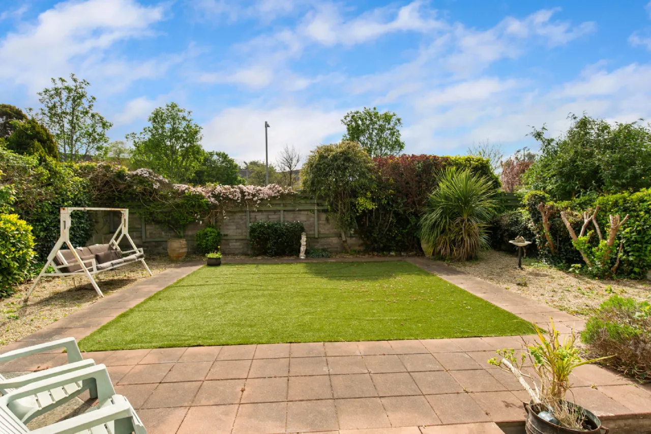 Photo of 17 Avondale Crescent, Killiney, Co Dublin, A96 HT21