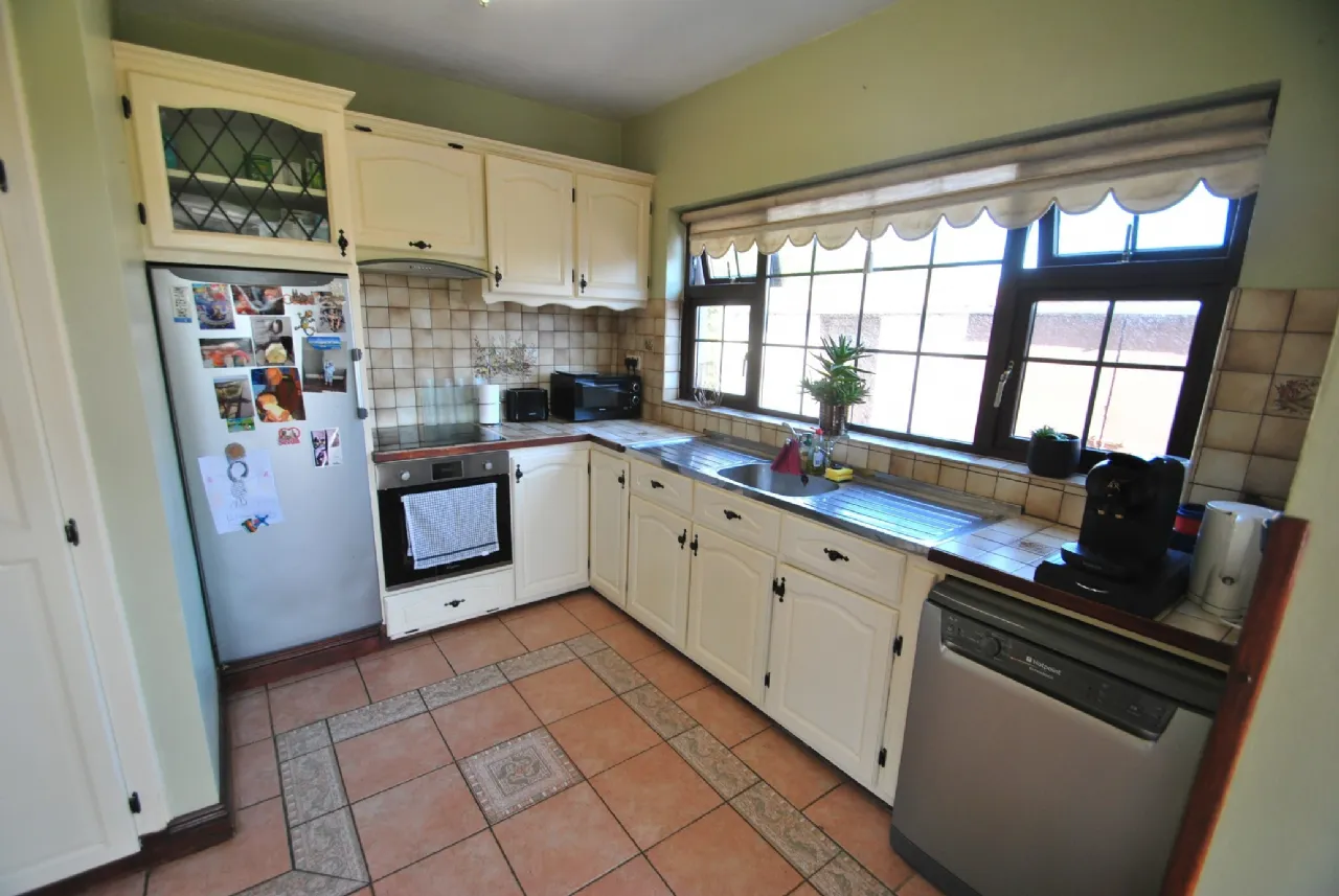 Photo of Mount Heaton, Roscrea, Co. Offaly, E53 TK50