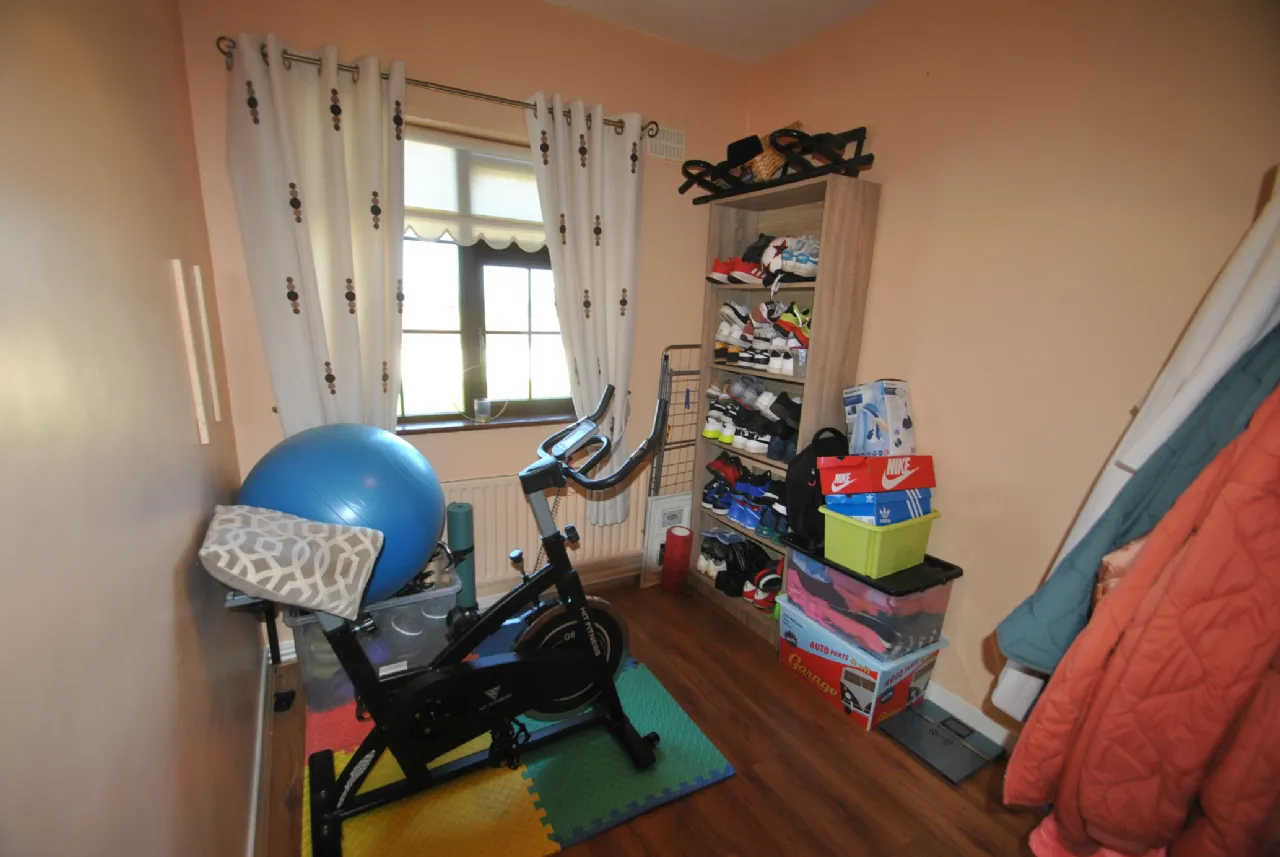 Photo of Mount Heaton, Roscrea, Co. Offaly, E53 TK50