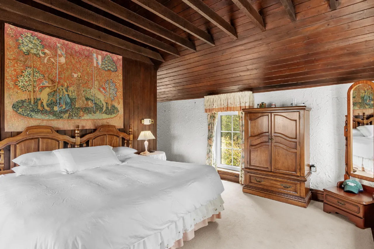 Photo of 'Two Trees' & 'The Barn', Dromkeal, Ballylickey, Co. Cork, P75 YD91