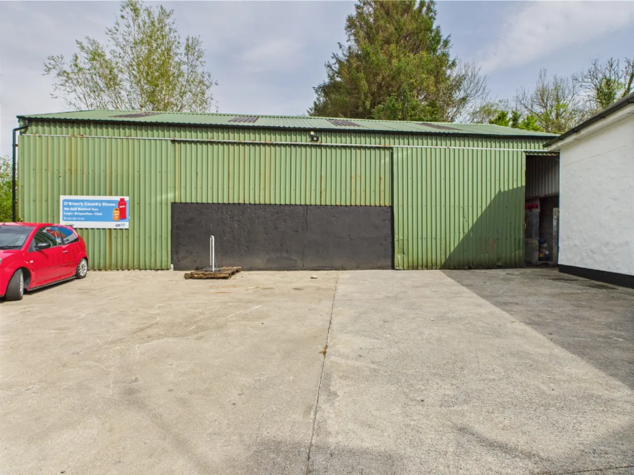 Photo of Shop, Storage Shed & 1st Floor Apt., Kilmaley, Ennis, Co Clare, V95 R2HW