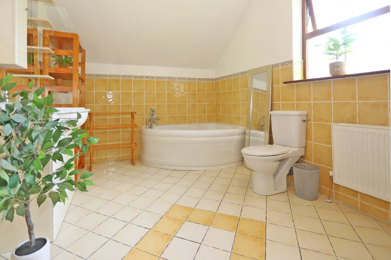 Photo of Ard Cloch, Reaskaun, Larchill, Ennis, Co Clare, V95 EDE2