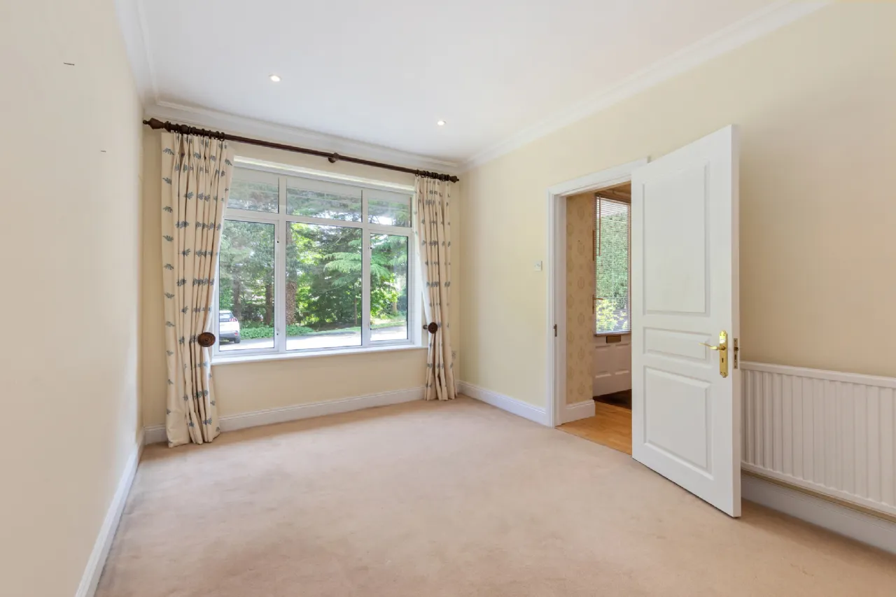 Photo of 13 Holmwood, Cabinteely, Dubin 18, D18 XV63