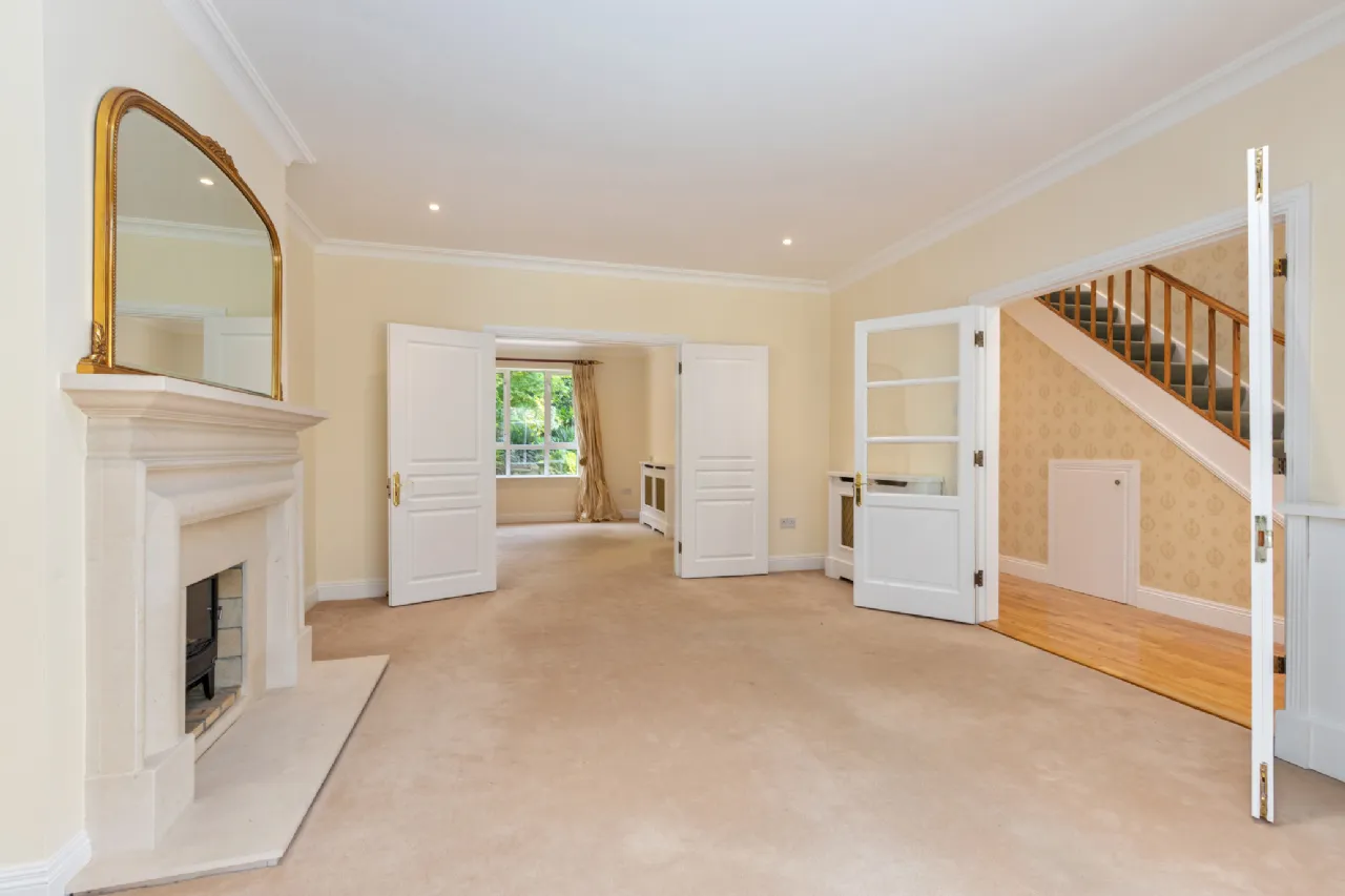 Photo of 13 Holmwood, Cabinteely, Dubin 18, D18 XV63