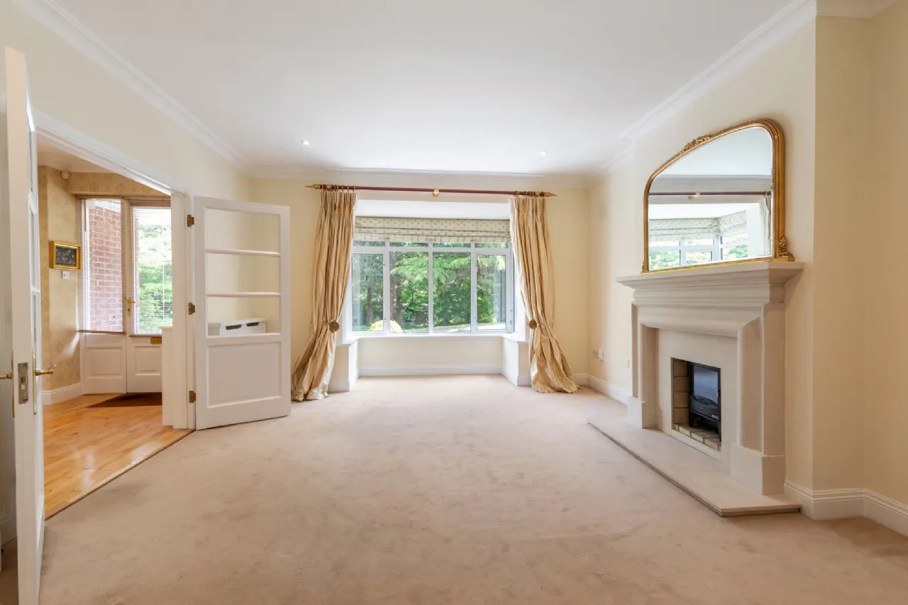 Photo of 13 Holmwood, Cabinteely, Dubin 18, D18 XV63