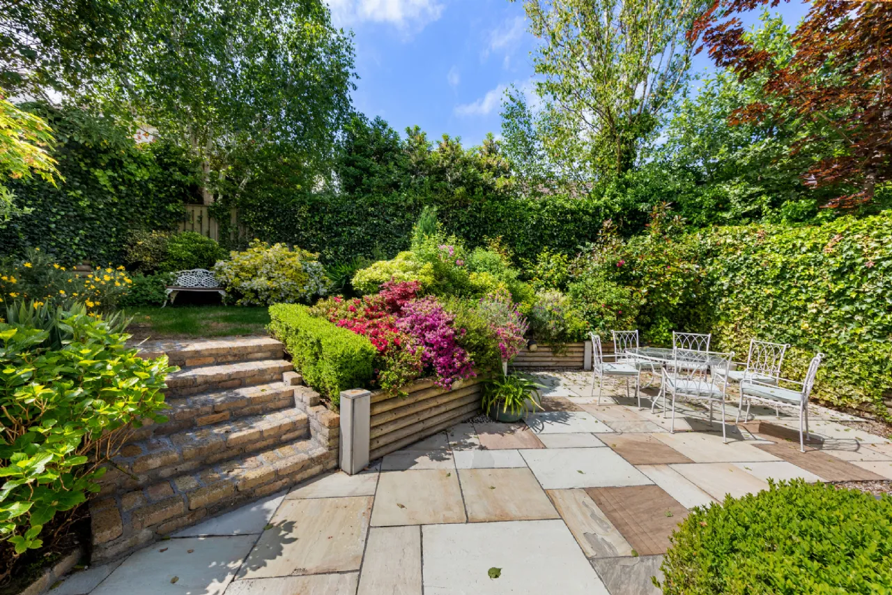 Photo of 13 Holmwood, Cabinteely, Dubin 18, D18 XV63