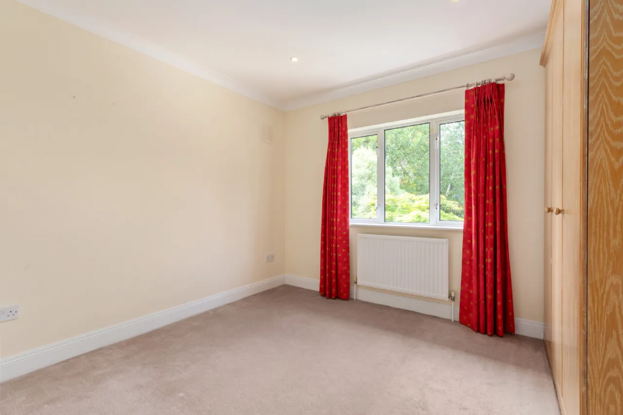 Photo of 13 Holmwood, Cabinteely, Dubin 18, D18 XV63