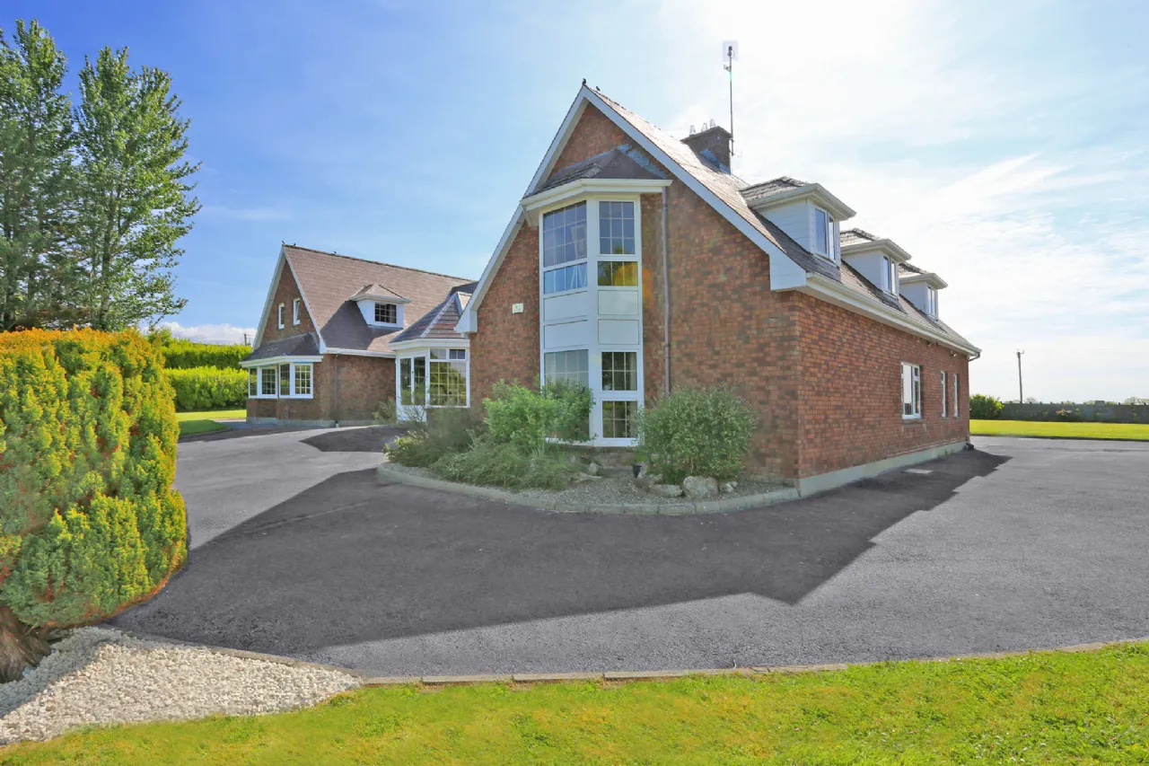 Photo of Ballyduff, Barefield, Ennis, Co. Clare., V95 YXE9