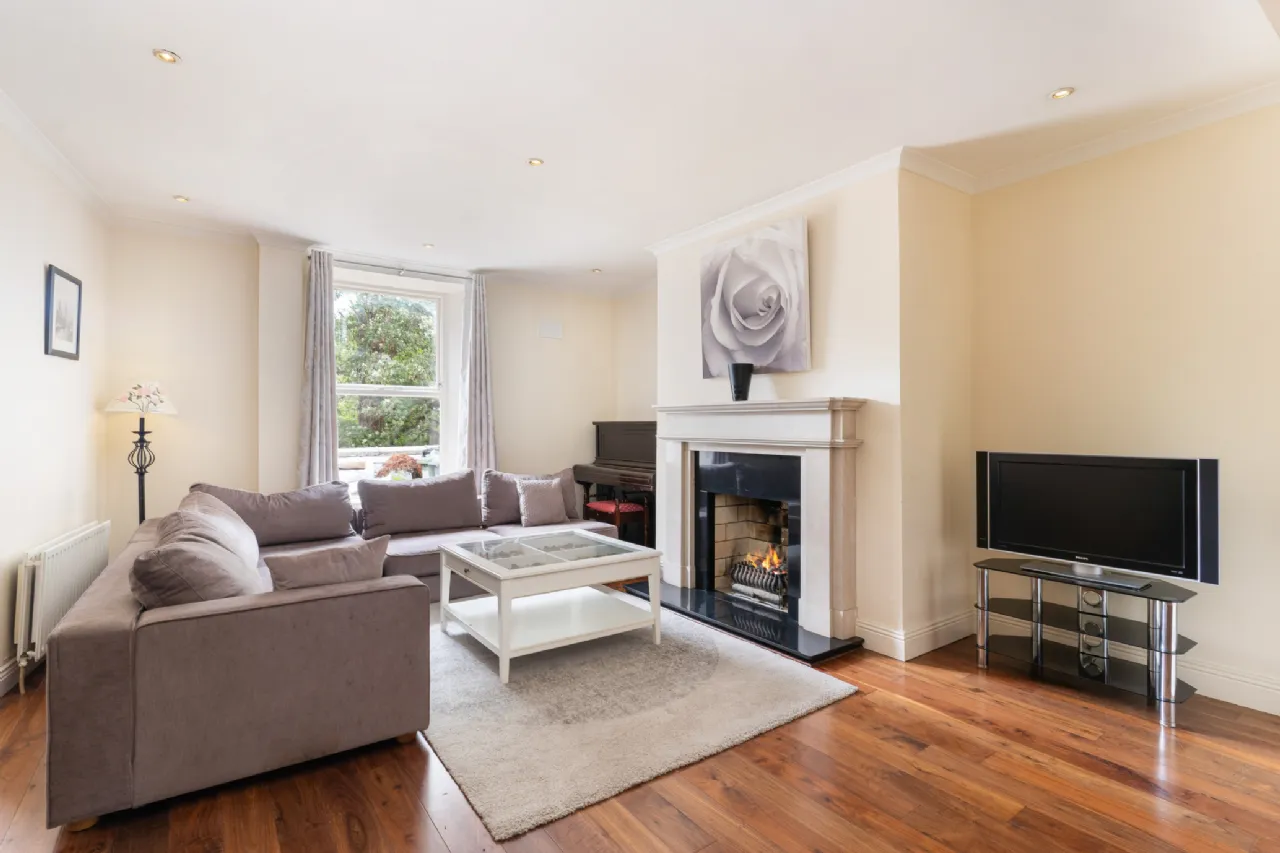 Photo of 1 Floraville, Brookvale Road, Donnybrook, Dublin 4, D04 W3V5