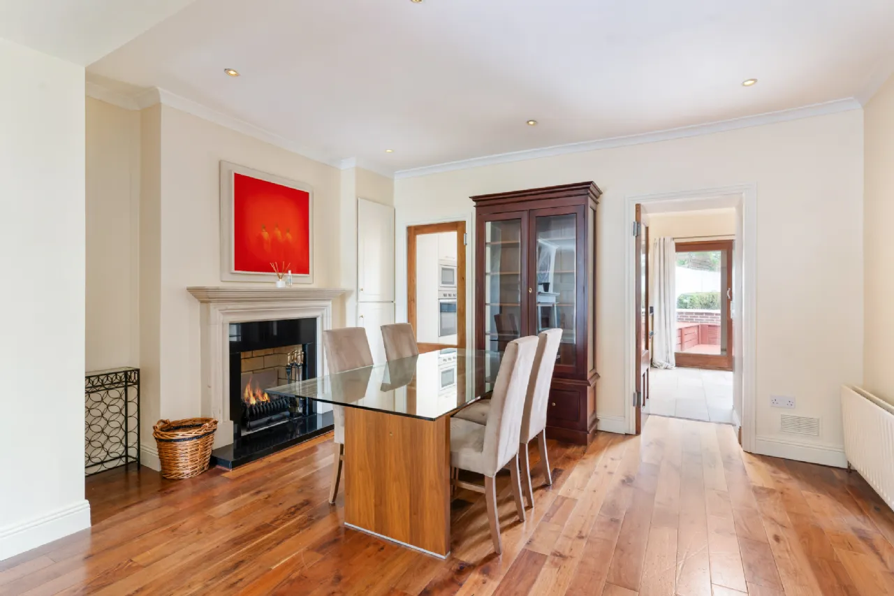 Photo of 1 Floraville, Brookvale Road, Donnybrook, Dublin 4, D04 W3V5