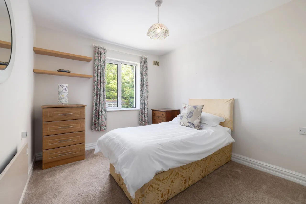 Photo of 12 Maryland, Shankill, Dublin 18, D18 K7W6