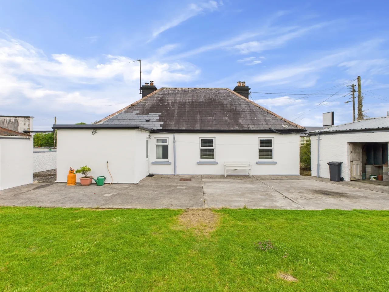 Photo of New Inn, Ballinasloe, Co. Galway, H53 X6X0