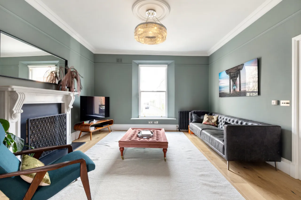 Photo of 1 Bloomfield Avenue, Portobello, Dublin 8, D08 T6H3