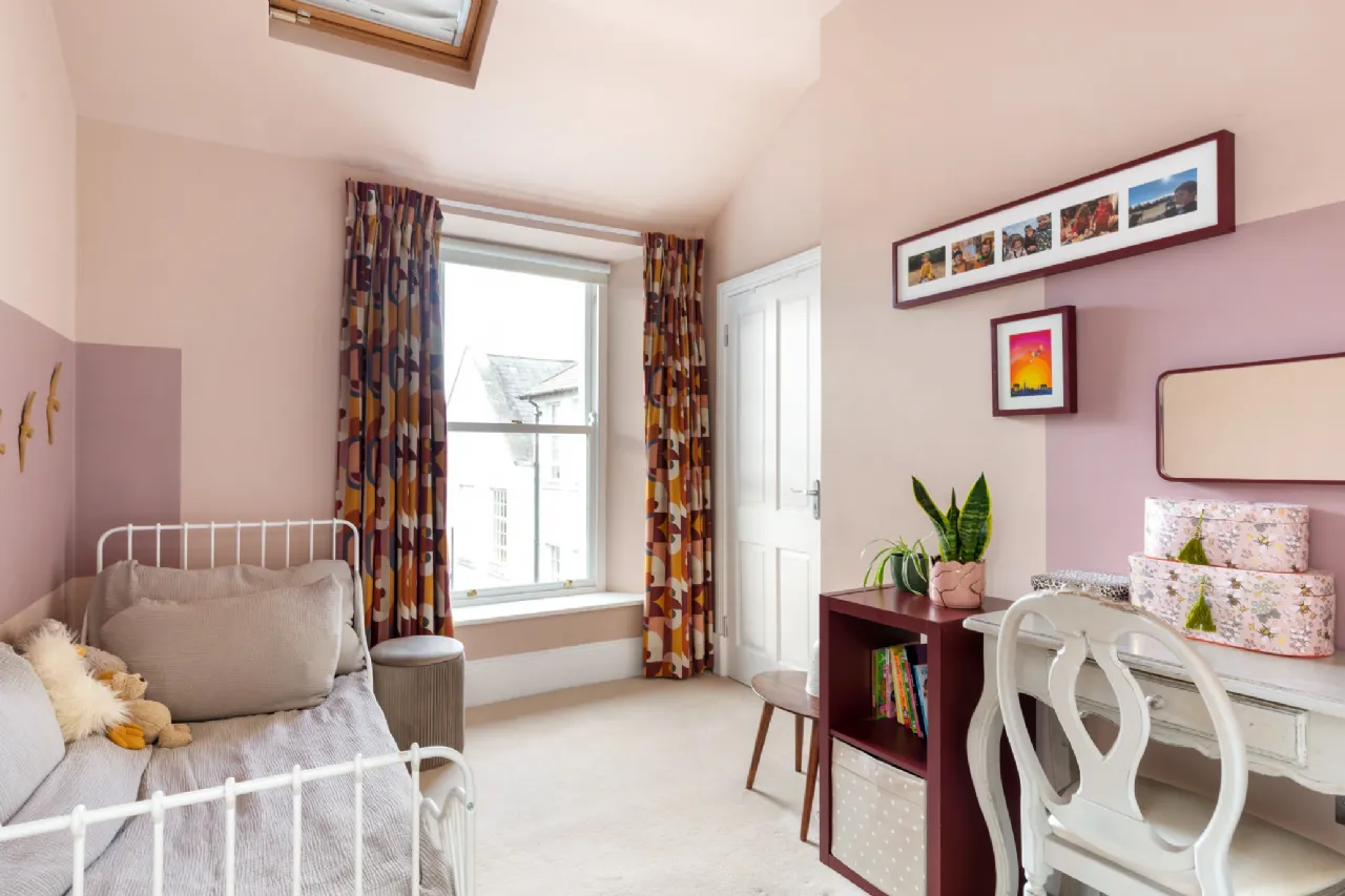 Photo of 1 Bloomfield Avenue, Portobello, Dublin 8, D08 T6H3