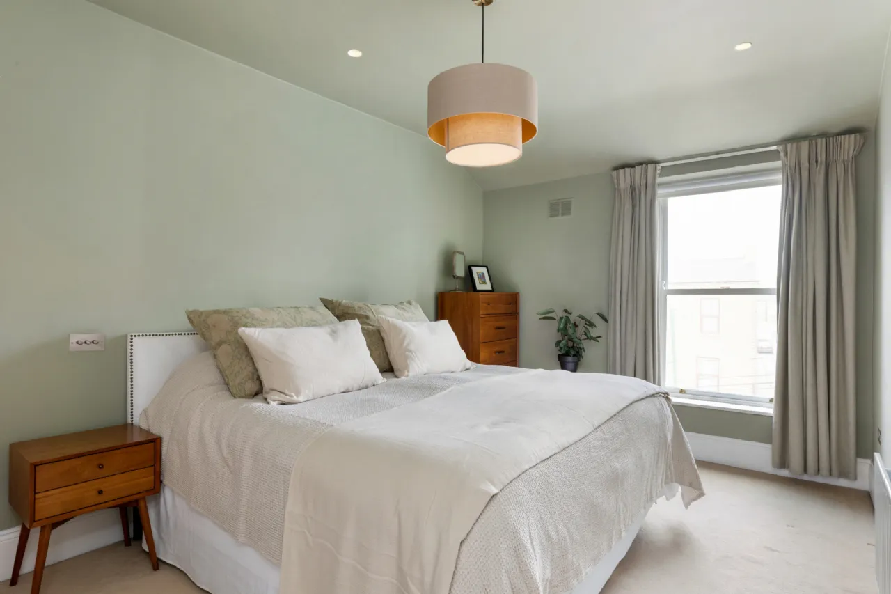 Photo of 1 Bloomfield Avenue, Portobello, Dublin 8, D08 T6H3