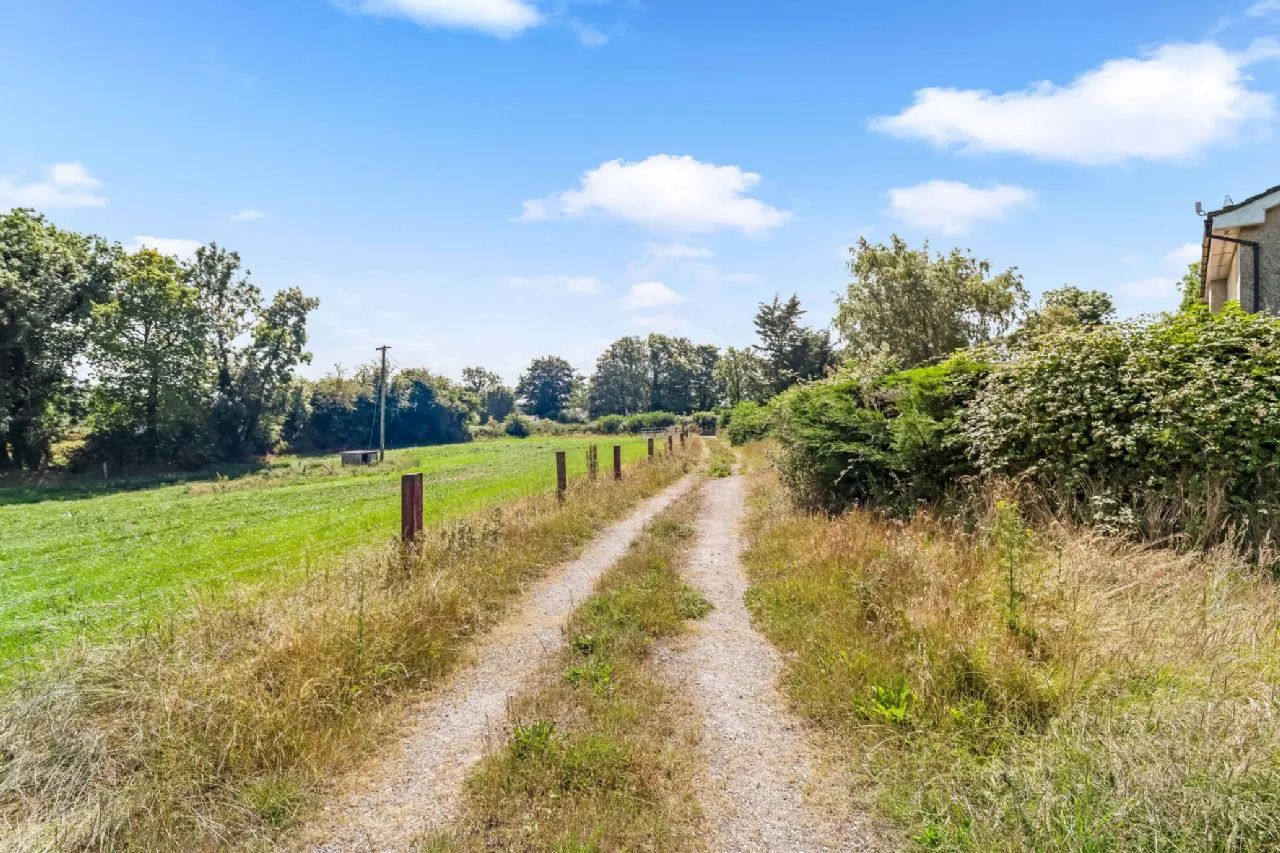 Photo of House On 4.6 Acres & Outbuilding, Carnisle, Kildalkey, Co Meath, C15R902