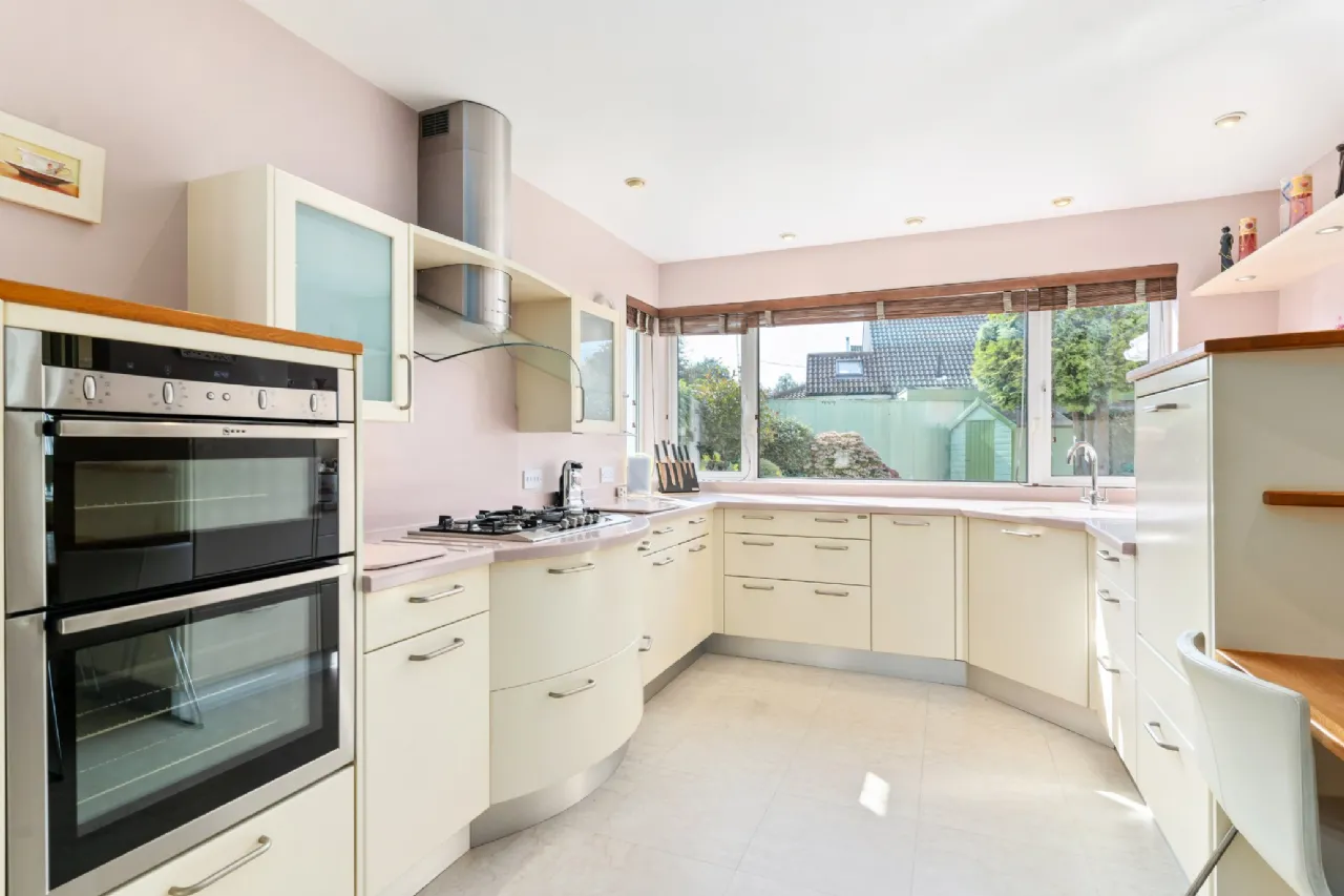 Photo of Lough Bawn, Newtownpark Avenue, Blackrock, Co. Dublin, A94 C3V5