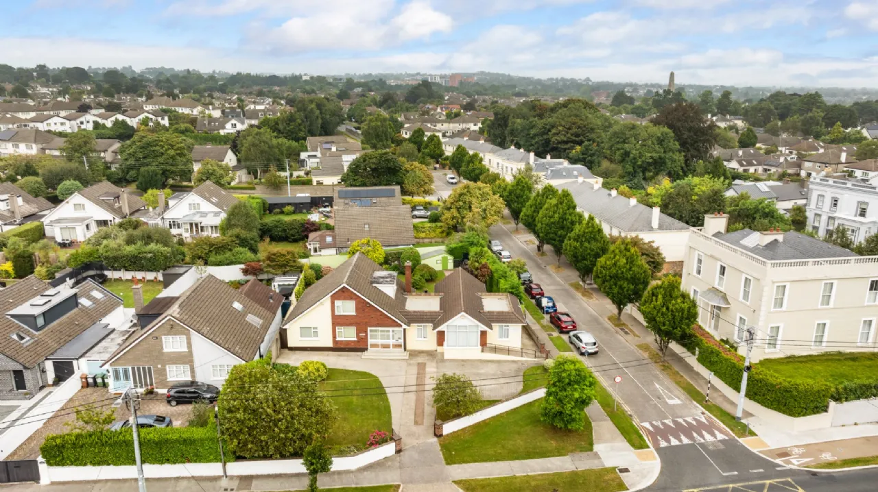 Photo of Lough Bawn, Newtownpark Avenue, Blackrock, Co. Dublin, A94 C3V5