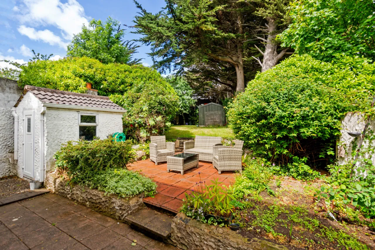 Photo of Glenview, Castleview, Ballyogan Grove, Carrickmines, Dublin 18, D18 Y542