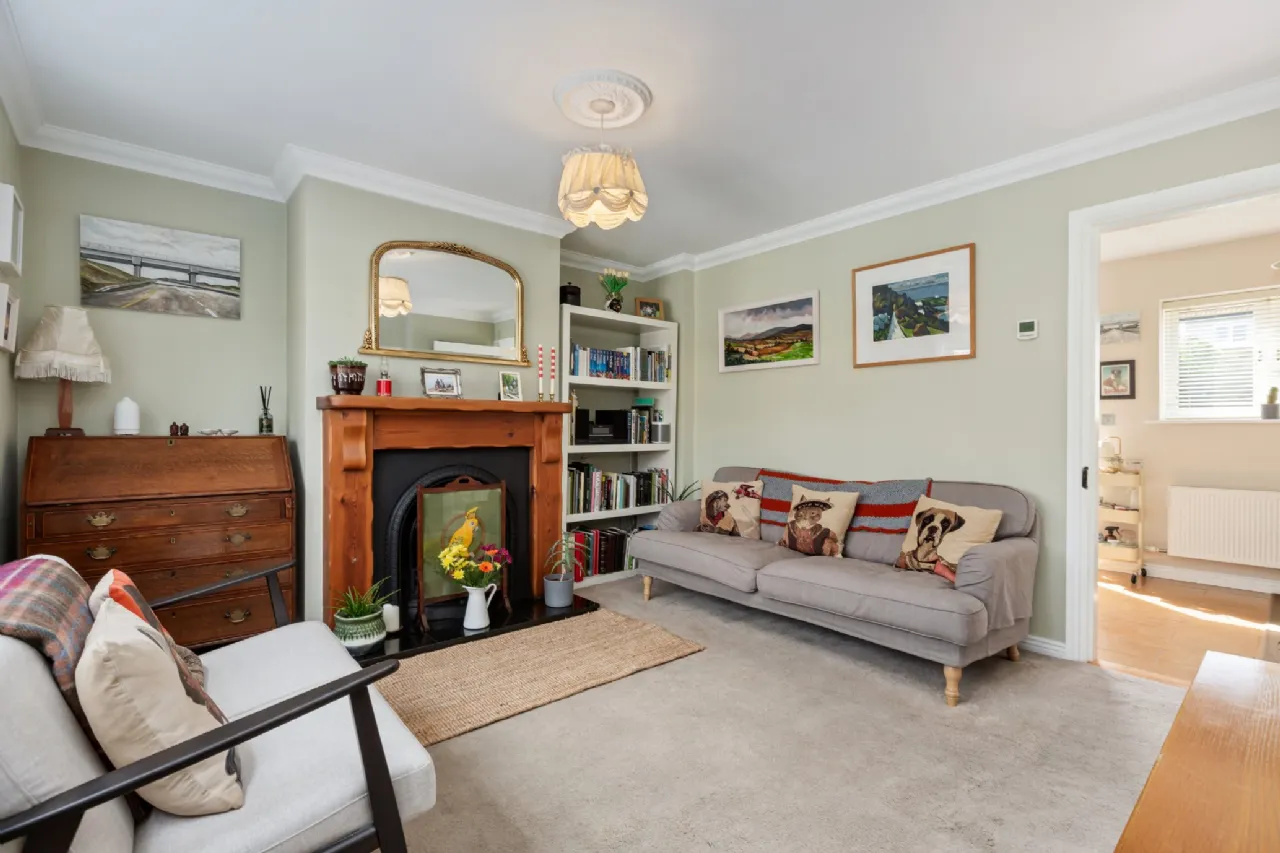 Photo of 38 Ballinteer Gardens, Ballinteer, Dublin 16, D16 P827