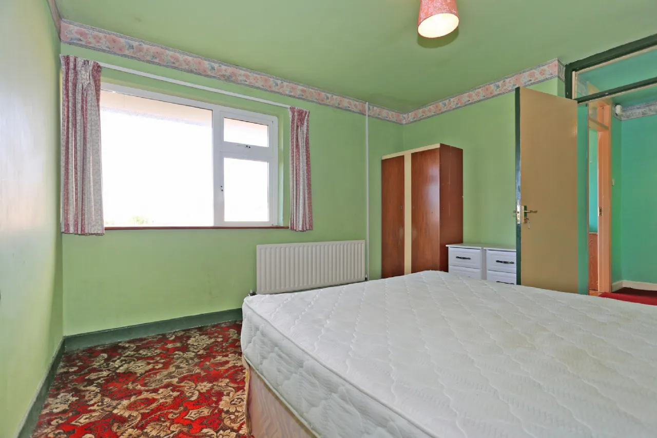 Photo of 17 Cronan Gardens, Shannon, Co. Clare, V14X856