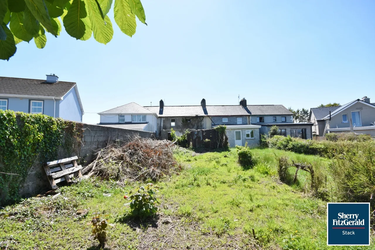 Photo of 11 Colbert Terrace, Abbeyfeale, Co Limerick, V94 Y4E8