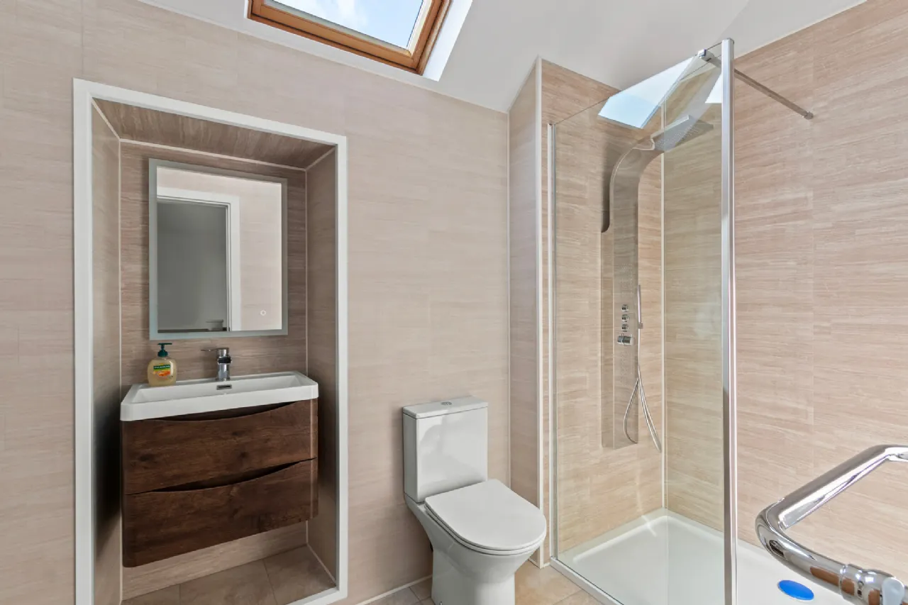 Photo of Estuary Lodge, Church Cross, Skibbereen, Co Cork, P81 H292