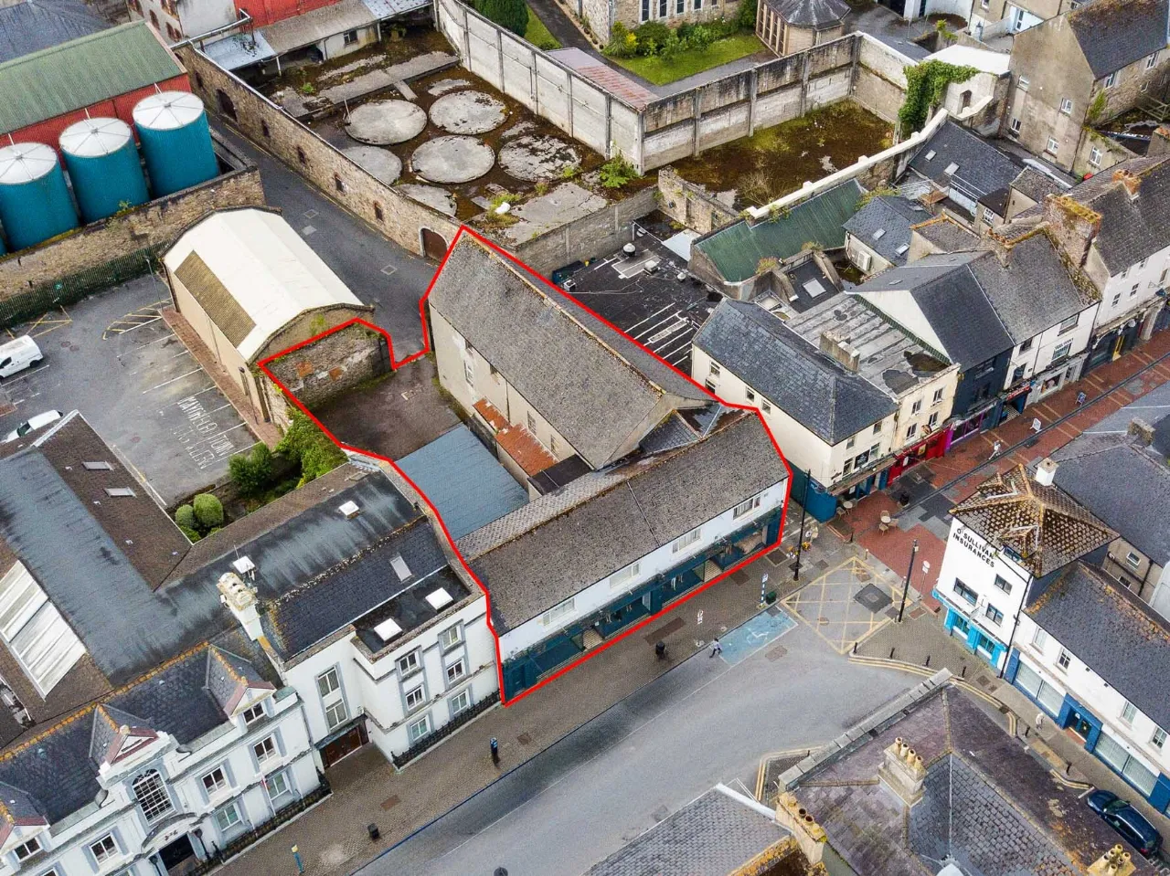 Photo of Clinton's, 25-27 Parnell Street, Clonmel, Co. Tipperary, E91X2V5