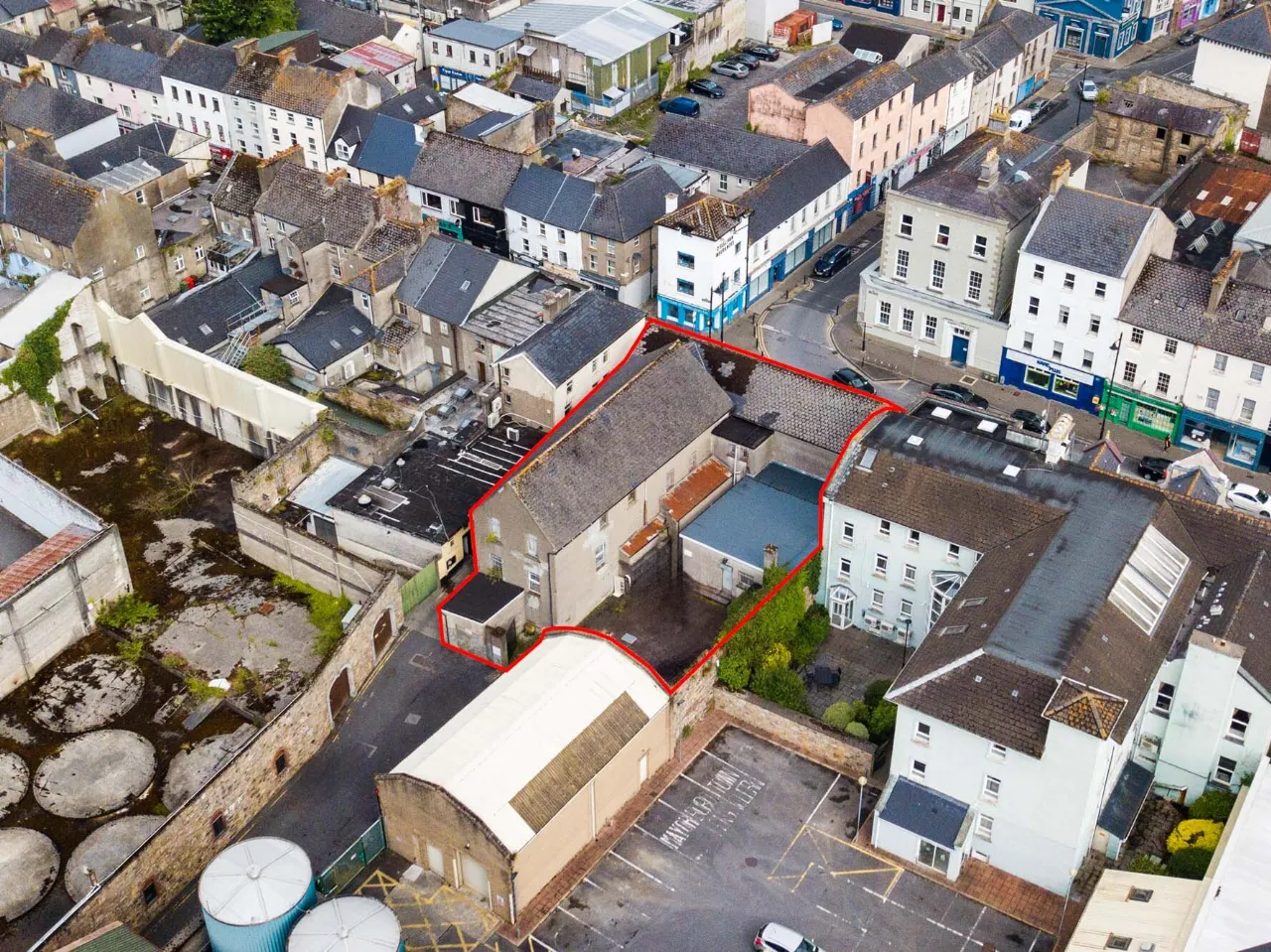 Photo of Clinton's, 25-27 Parnell Street, Clonmel, Co. Tipperary, E91X2V5