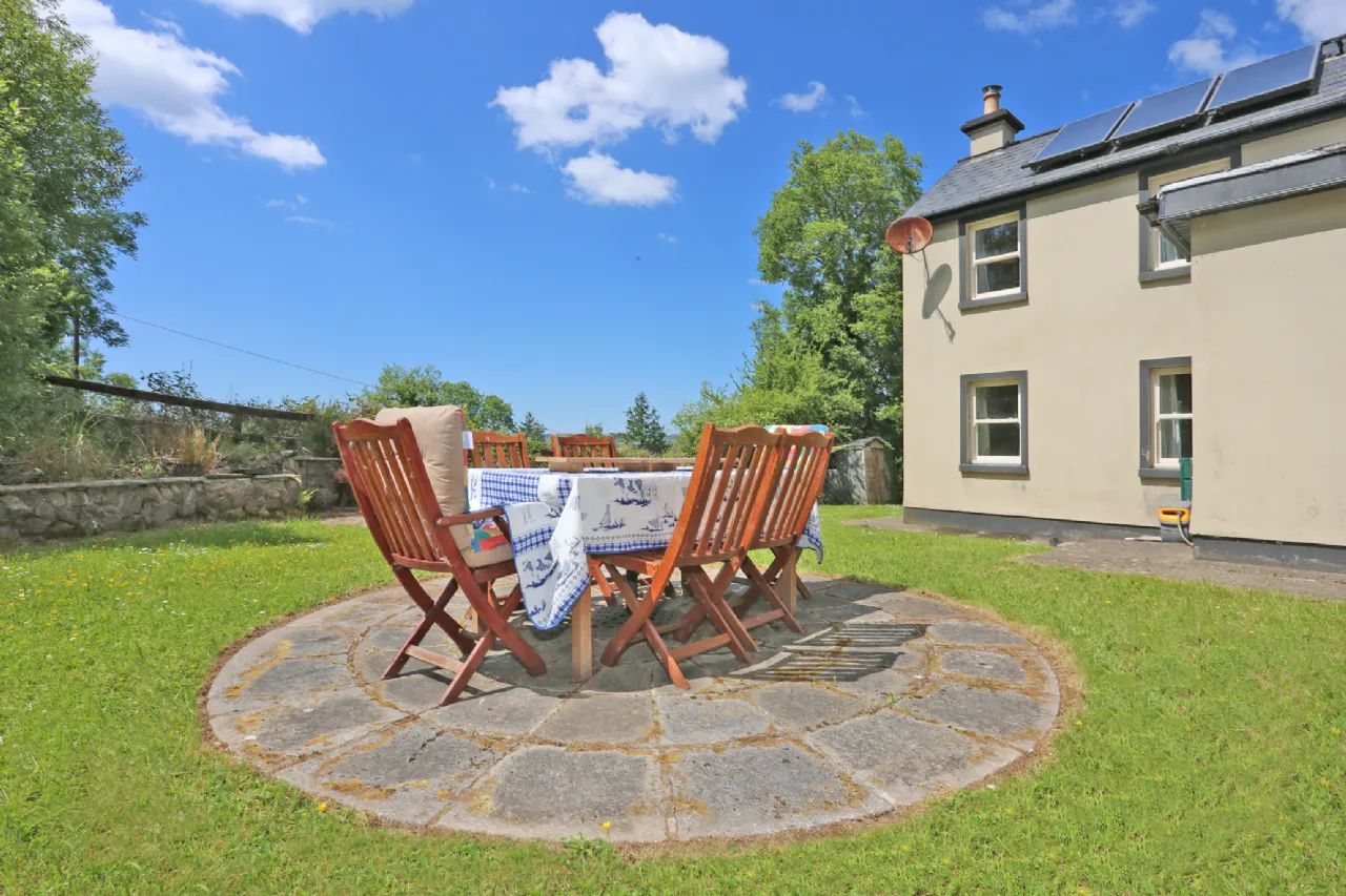 Photo of Honeysuckle Lodge, Ardataggle, O'Briens Bridge, Co Clare, V94 NHK2